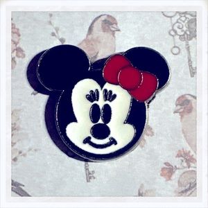 Disney Trading Pin ~ Minnie Mouse Cute Characters ~ WDW ~ 2009